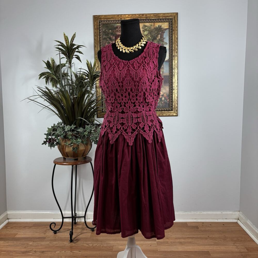 OSO Casual Woman Small Dress Scoop Neck Sleeveless Crochet Boho Whimsigoth Fairy